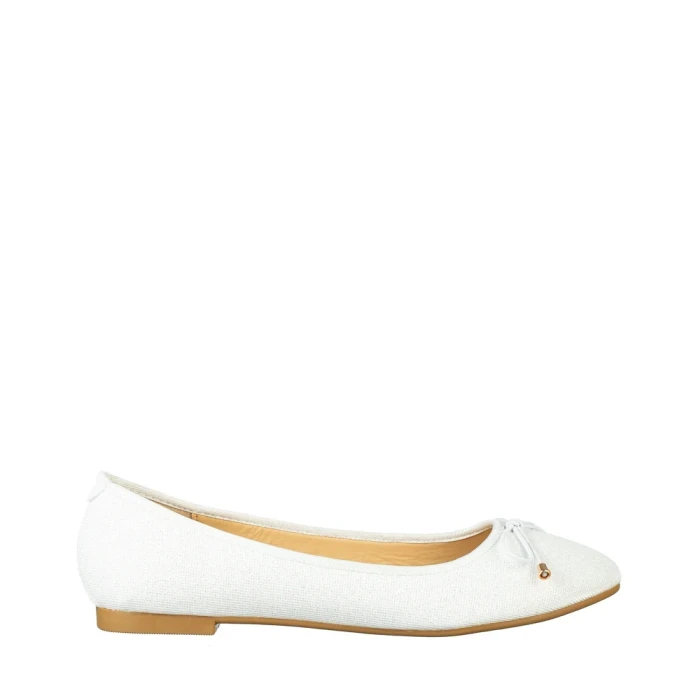 Balerini dama Missi albi