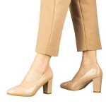 Pantofi dama cu toc bej din piele ecologica Crenta