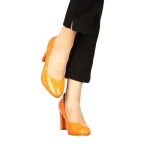 Pantofi dama cu toc portocalii din piele ecologica Crenta