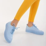 Tenisi dama albastri din material textil Stere
