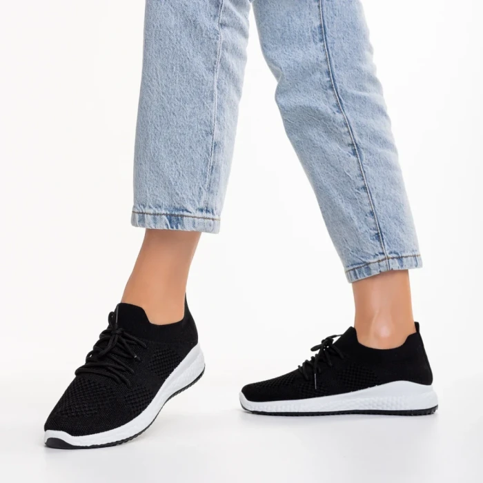 Pantofi sport dama negri cu alb din material textil Eryla