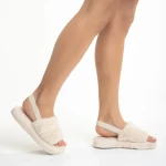 Papuci dama bej deschis din blana sintetica Retal