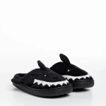 Papuci copii negri din material textil Vanden