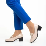 Pantofi dama bej din piele ecologica lacuita cu toc Ilonka