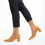 Pantofi dama camel din piele ecologica cu toc Amarilis