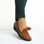 Pantofi dama camel din piele intoarsa Kamala