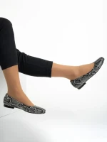 Balerini dama Marco bej cu negru din piele naturala Marnie