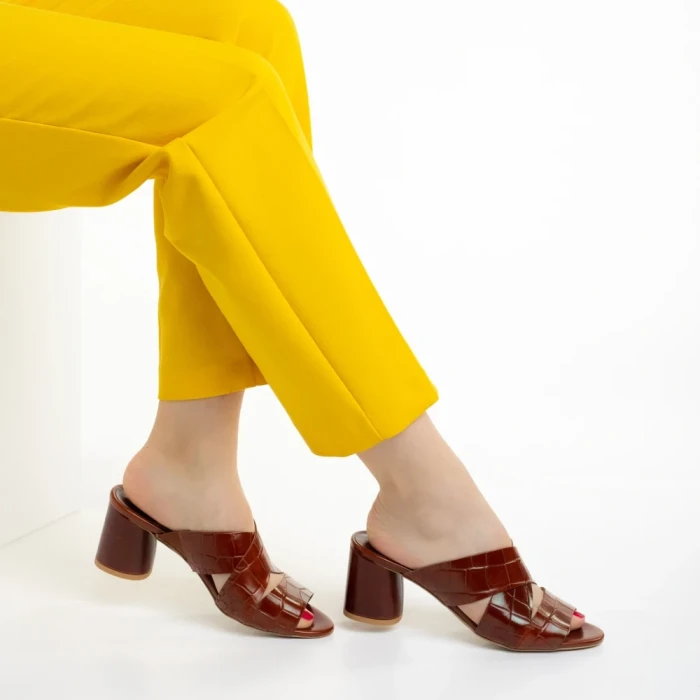 Papuci dama Marco maro din piele naturala Mohana