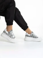 Tenisi dama albi cu negru din material textil Abon