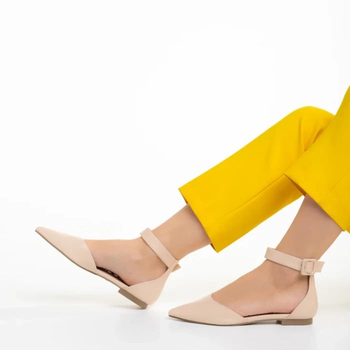Pantofi dama bej din piele ecologica Lilias