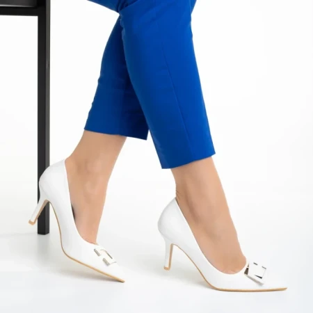 Pantofi dama albi cu toc din piele ecologica Katla