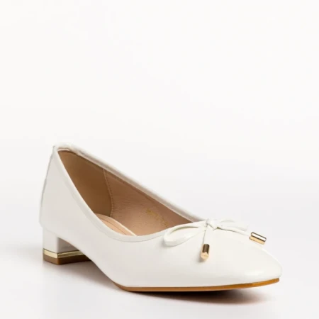 Pantofi dama albi din piele ecologica lacuita Braidy