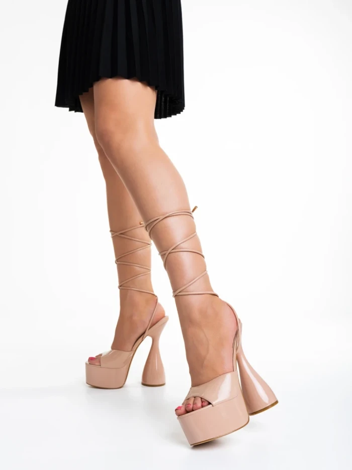 Sandale dama bej inchis din piele ecologica lacuita Narine