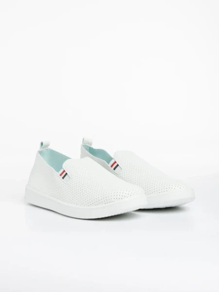 Pantofi sport barbati albi cu negru din piele ecologica Amias