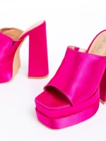 Papuci dama fucsia din material textil Trista