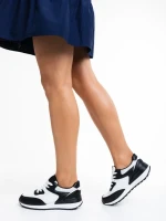 Pantofi sport dama negri cu alb din piele ecologica si material textil Joandra