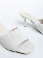 Papuci dama bej din material textil Vreni