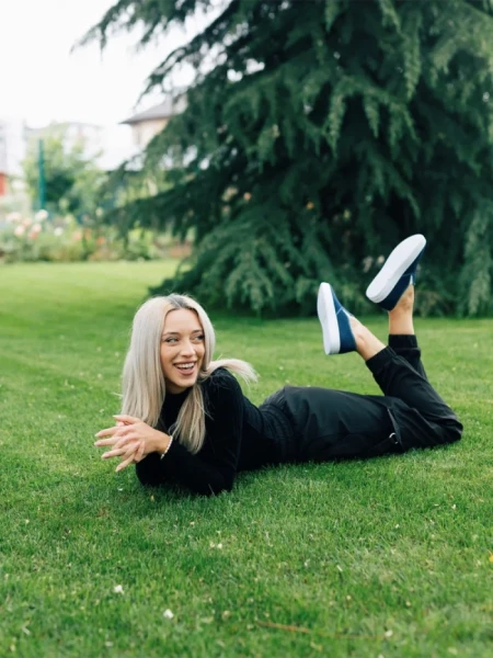 Pantofi sport dama albastri inchis din material textil Lorinda