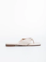 Papuci dama bej din piele ecologica Caela