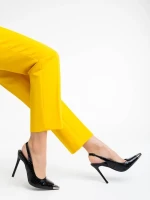 Pantofi dama negri cu toc din piele ecologica lacuita Sheyla