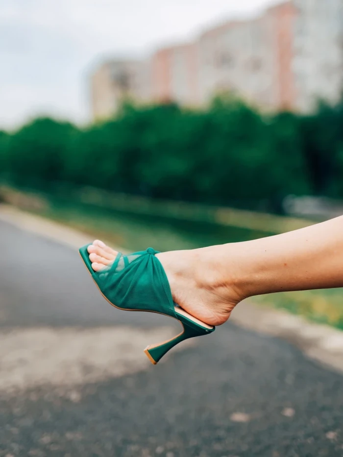 Saboti dama verzi din piele ecologica si material textil Shamyla