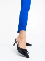 Saboti dama negri din material textil Shenay