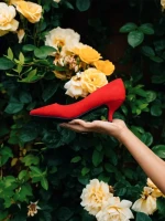 Pantofi dama rosii cu toc din material textil Triona