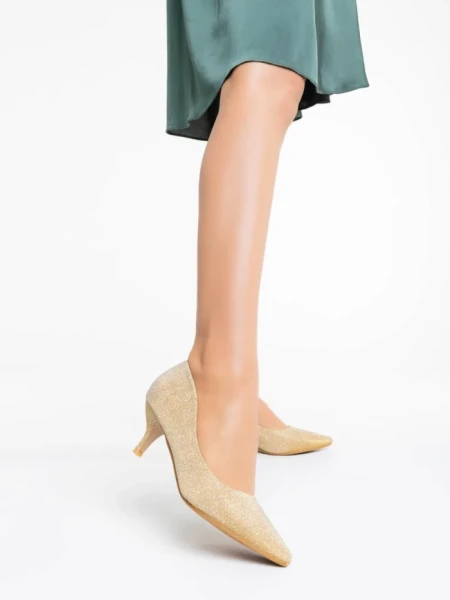Pantofi dama aurii cu toc din material textil Desma