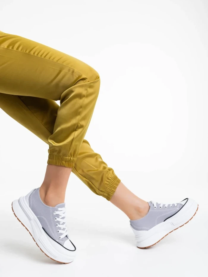 Tenisi dama gri din material textil Daina