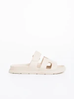 Papuci dama bej din material sintetic Mika