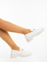 Mocasini dama bej din piele ecologica lacuita Sardor