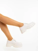 Mocasini dama bej din piele ecologica lacuita Honami