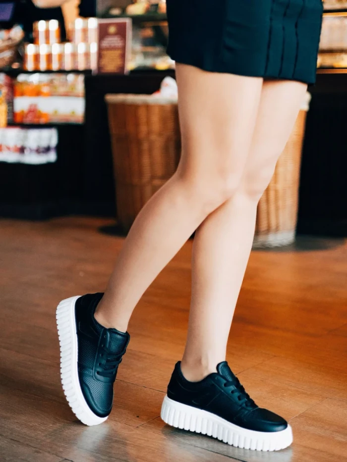 Pantofi sport dama negri din piele ecologica Diara