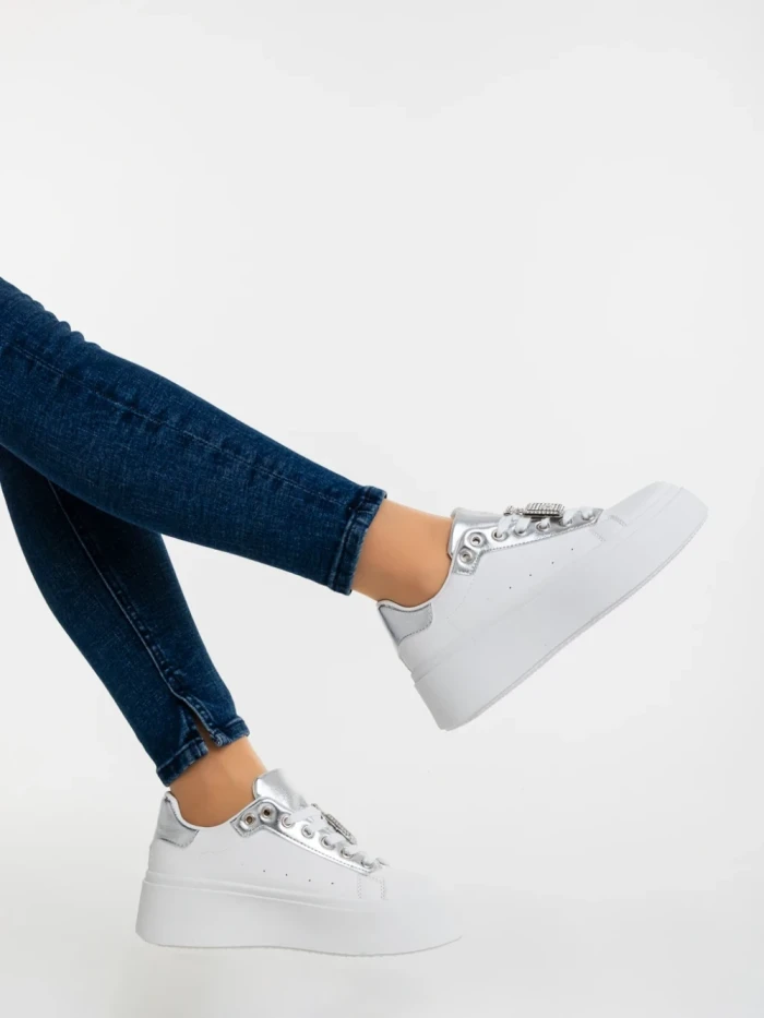 Pantofi sport dama argintii din piele ecologica Amazera