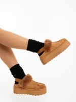 Papuci dama camel inchis din material textil Temaria