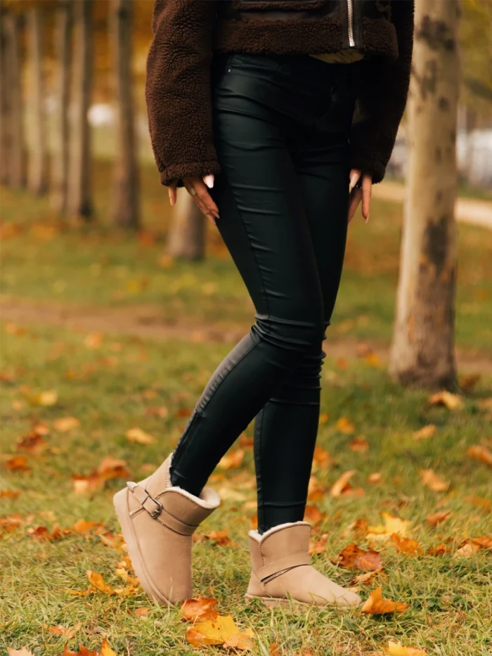 Cizme dama bej din material textil Diera