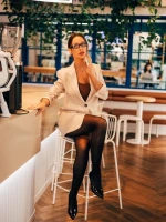 Pantofi dama cu toc negri din piele ecologica lacuita Caravela