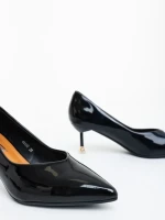 Pantofi dama cu toc negri din piele ecologica lacuita Caravela