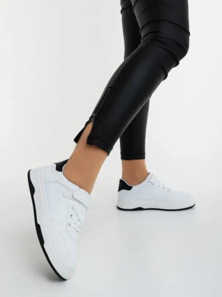 Pantofi sport dama albi cu negru din piele ecologica Klarisa