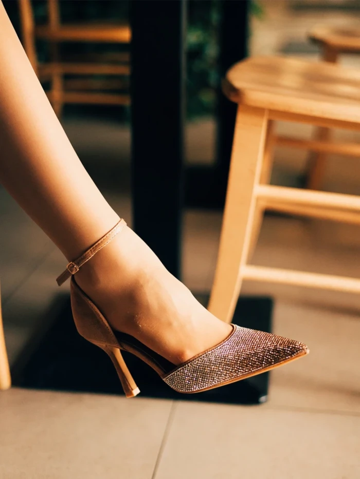 Pantofi dama cu toc camel din material textil Sozara