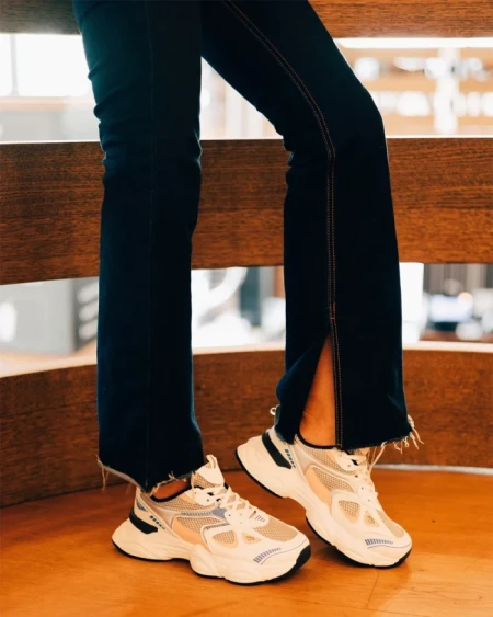 Pantofi sport dama albi cu roz din piele ecologica si material textil Zehara