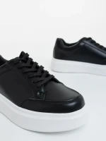 Pantofi sport barbati negri cu alb din piele ecologica Asante