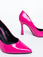 Pantofi dama cu toc roz din piele ecologica lacuita Saena