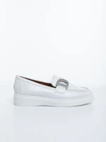 Mocasini dama albi din piele ecologica lacuita Desora