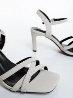 Sandale dama cu toc bej din material textil Lavania