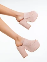 Papuci dama roz din material textil Lazara