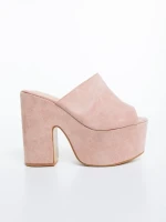 Papuci dama roz din material textil Lazara