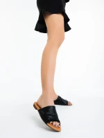 Papuci dama negri din piele ecologica Kaina