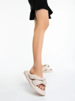 Papuci dama bej din piele ecologica Sarada