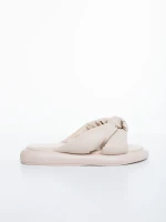 Papuci dama bej din piele ecologica Sarada